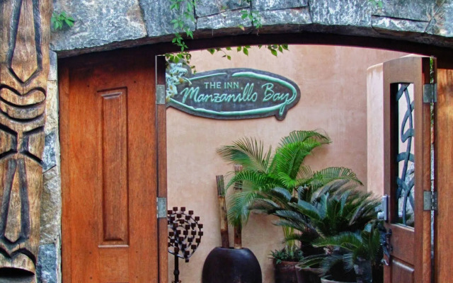 The Inn at Manzanillo Bay