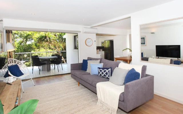 Windmill 4 - Two Bedroom Beachside Apartment on Parkyn Parade!