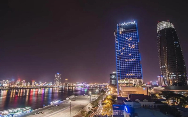 KaKa Hotel Han River