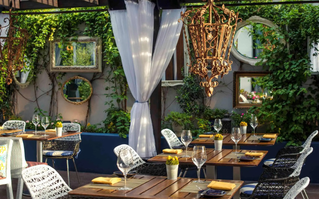 Sofitel Los Angeles at Beverly Hills