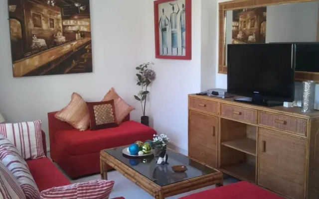 Apartamentos Playa Los Barqueros