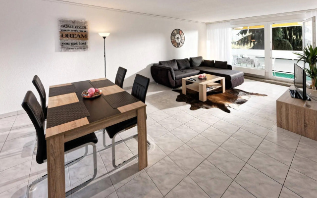 Max Aviation Villa & Apartments
