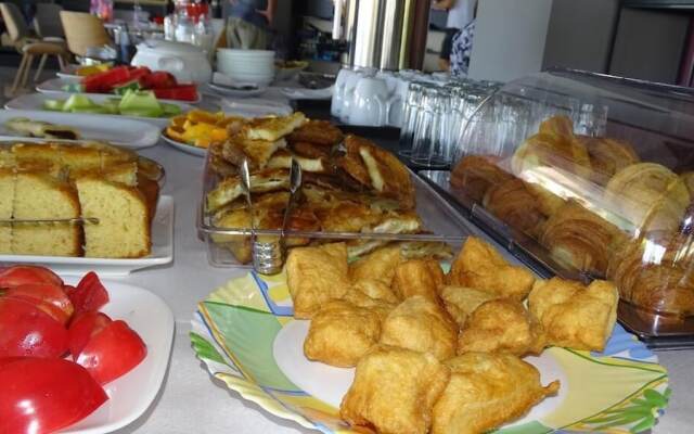 King Hotel Ksamil