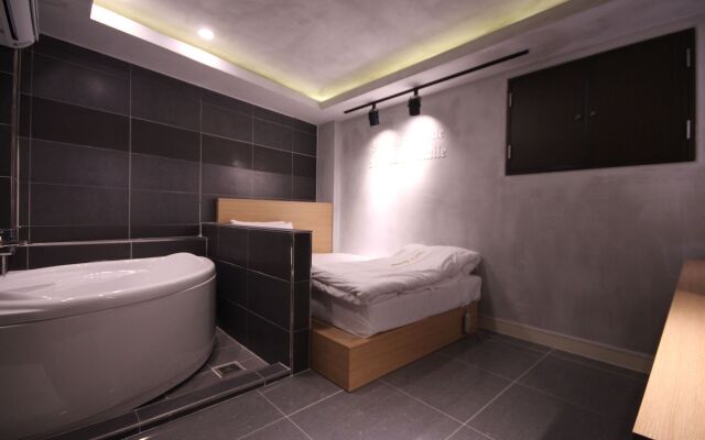 Savoy Hotel