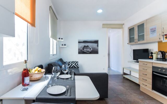 2B Apartment 5 Mins From Sagrada Familia