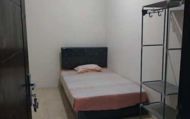 Spot On 92645 Nita Residence Syariah