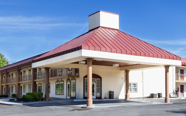 Red Roof Inn Knoxville North - Merchants Drive