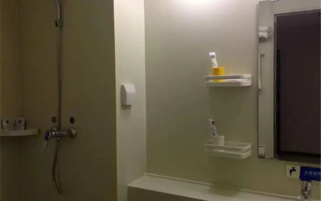 Eaka Hotel Cangzhou Yanshan Branch