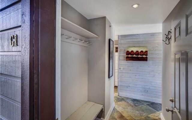 Snowmass Mountain Condos by Snowmass Vacations