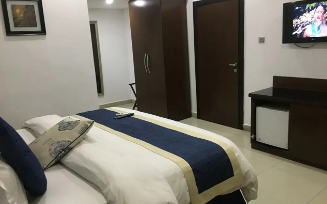 Parktonian Hotel Ikate