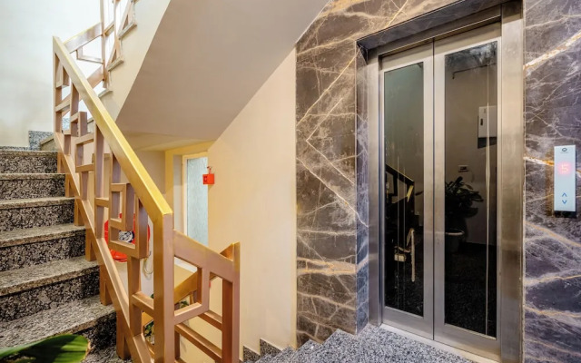 Lime Tree Hotel Medanta