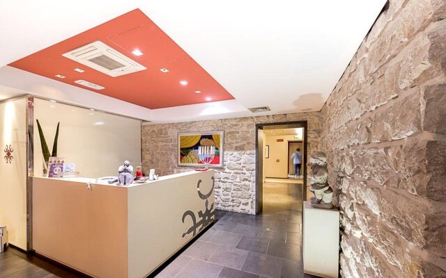 Hotel El Homs Palace