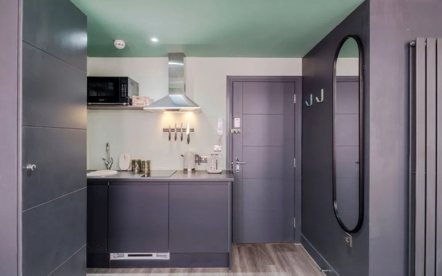 Your Apartment I Brixton