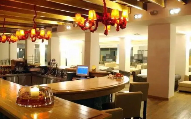 Dion Oasis House