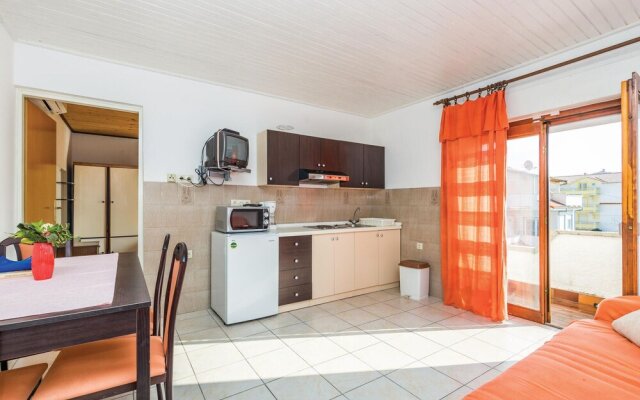 Amazing Home In Banjol With Wifi And 2 Bedrooms