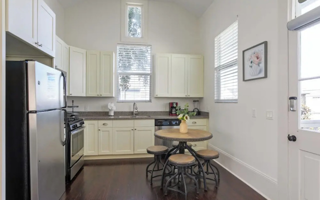 Terpsichore-Carondelet Residences