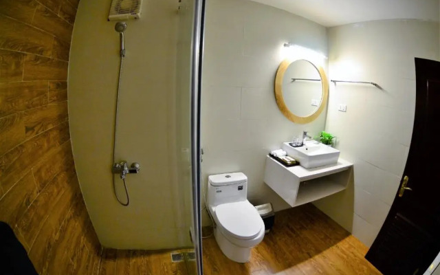 Gia Le Hotel
