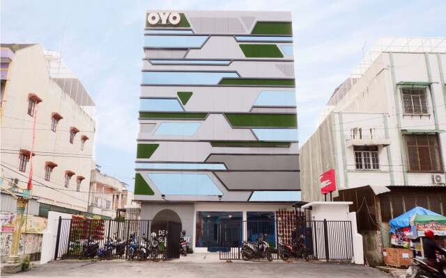 OYO 248 De Natio Guest House