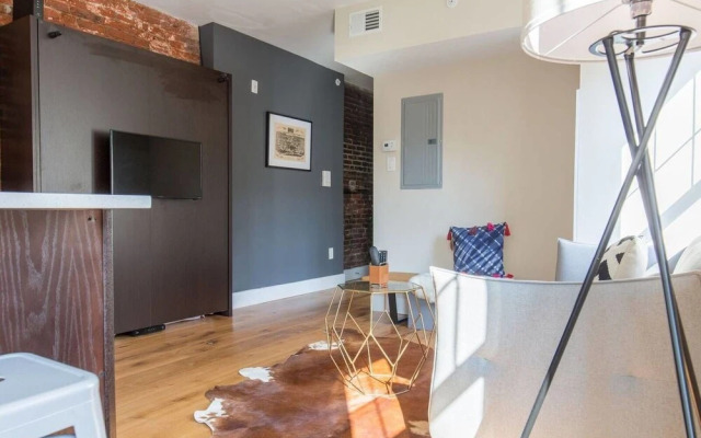 Downtown Philly Apartment By Rittenhouse Square