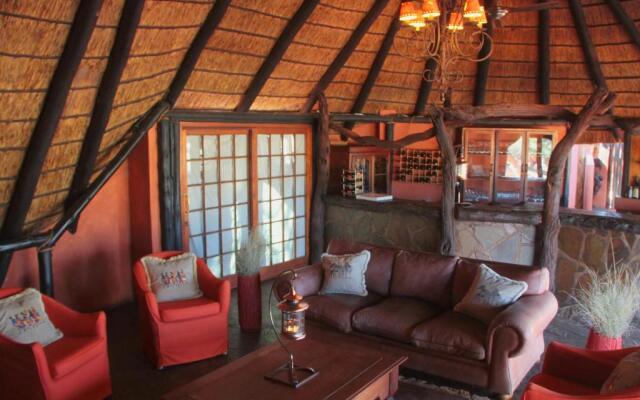 Camelthorn Kalahari Lodge