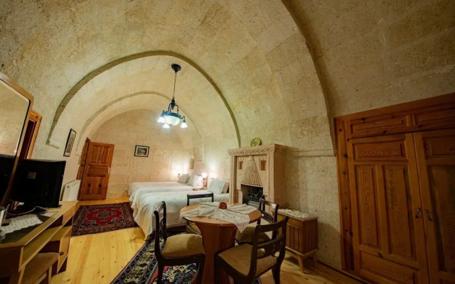 Upper Greek House
