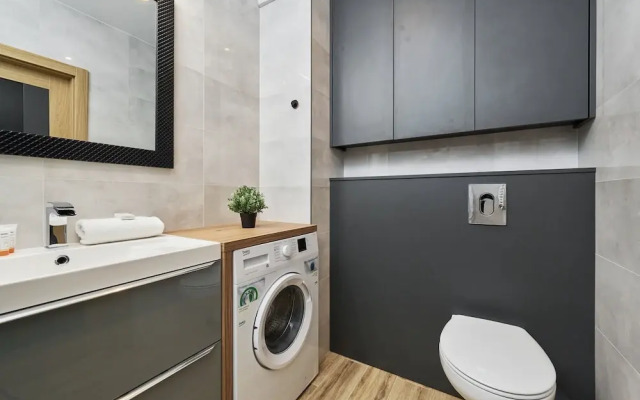 Stylish Apartment Wroclaw by Renters