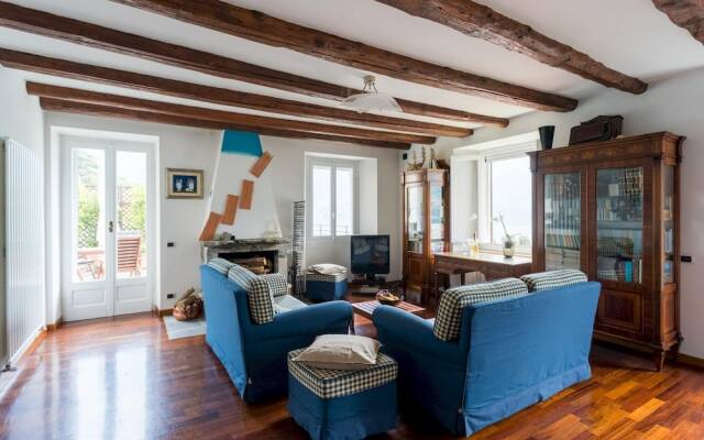 Co-b730-alem2at - Dreaming Terrace