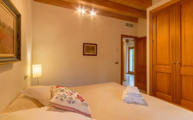 Son Fornes in Inca With Private Pool