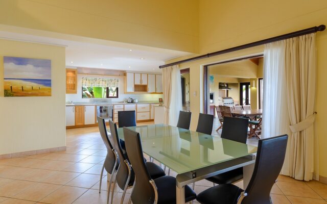 San Lameer Villa Rentals Three Bedroom Luxury 13908