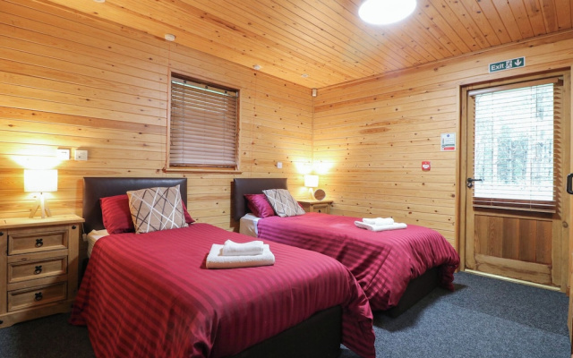 Rowan Lodge