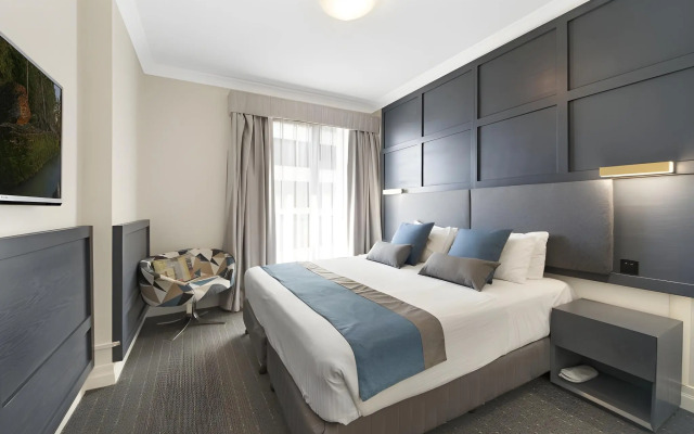 YEHS Hotel Sydney Harbour Suites