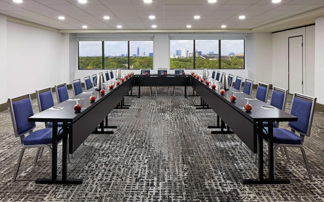 Hilton Houston Plaza/Medical Center
