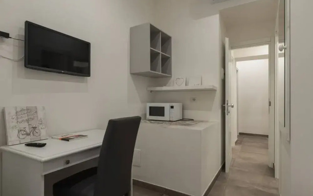 Vatican Suite 2 Levels Completely Renovated