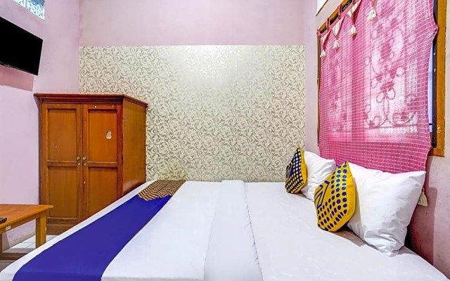 SPOT ON 90171 Pondok Kuning