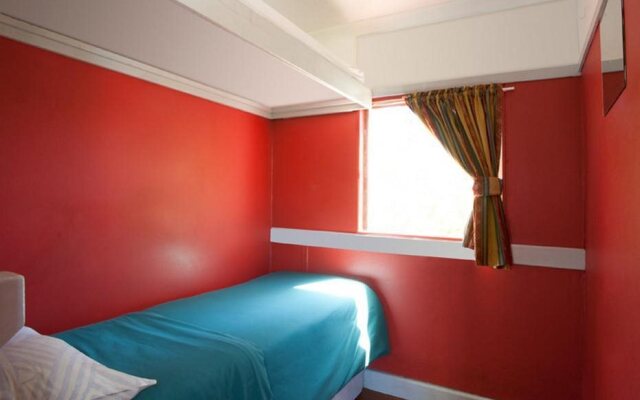 Train Lodge