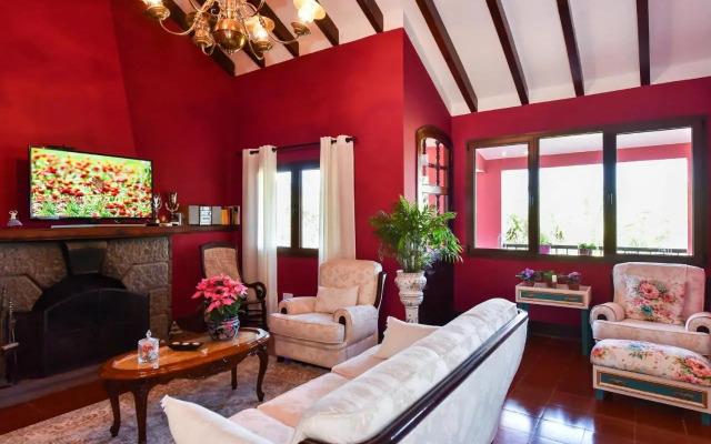 Finca Madronal with Pool in Gran Canaria