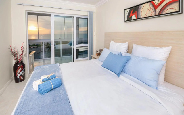 Main Beach Penthouse