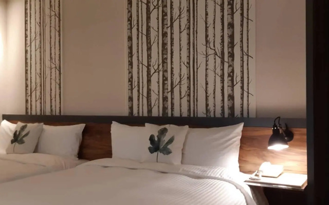 New California Hotel
