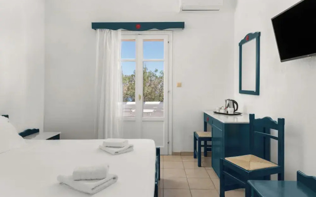 Paros Inn Seafront