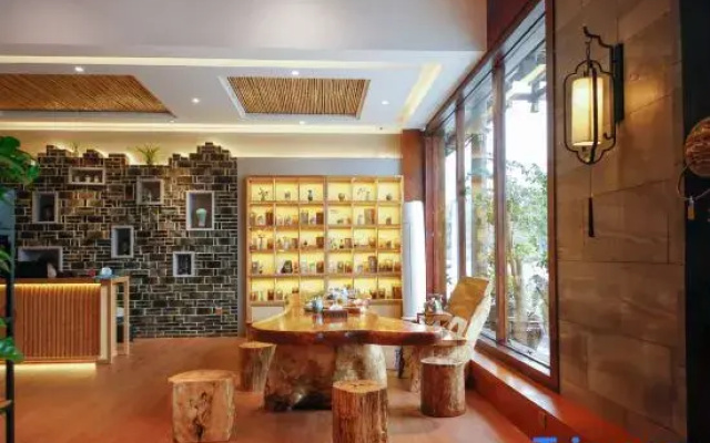 Xipan Daughter's Home Inn (Zhangjiajie Eternal Love Store)