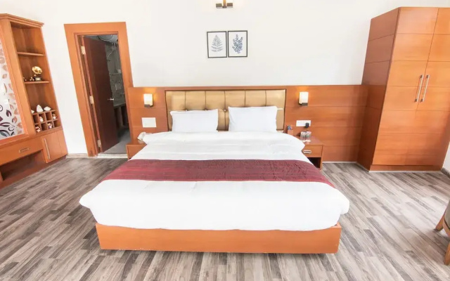 Himalayan Splendour Resort