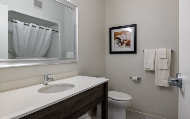 Amsterdam Inn & Suites Florenceville-Bristol