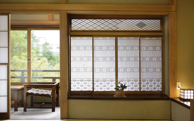 Kusatsu Hotel