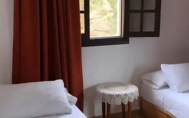 Mina House