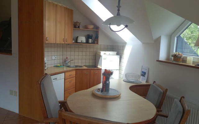 Julija 3 Sunny Appartment