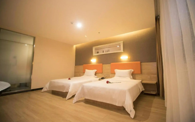 7Days Premium Yizhou Train Staiton Branch