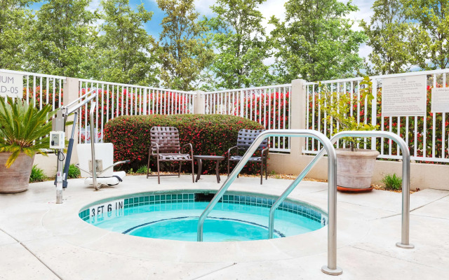 Hilton Garden Inn Folsom