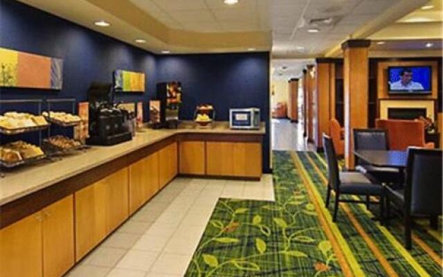 Fairfield Inn & Suites by Marriott - Emporia