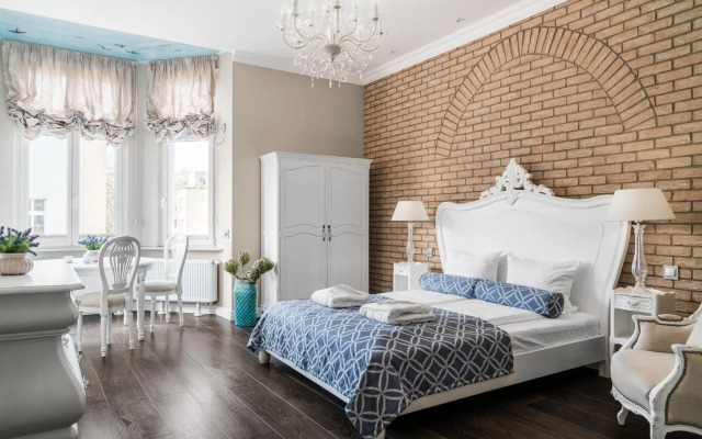 Lion Apartments - Deluxe Rooms