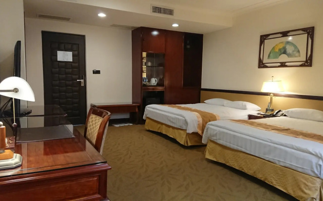 King's Paradise Hotel